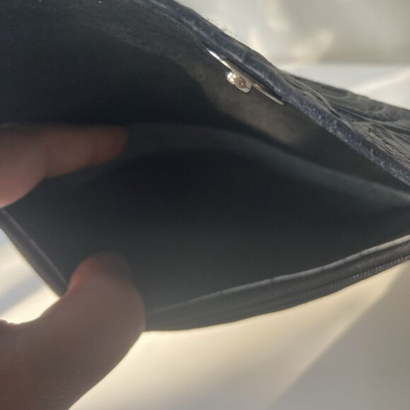 Vintage 70's Black LeatherTooled Embossed Long Wallet Boho South Western Mirror - Picture 10 of 16